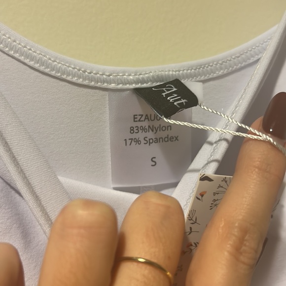 White Jumpsuit - Picture 4 of 7